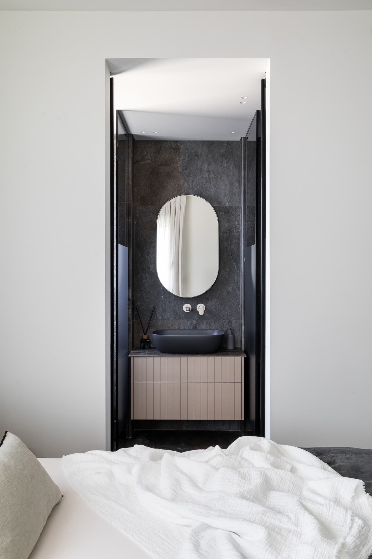 L. Residence — 17