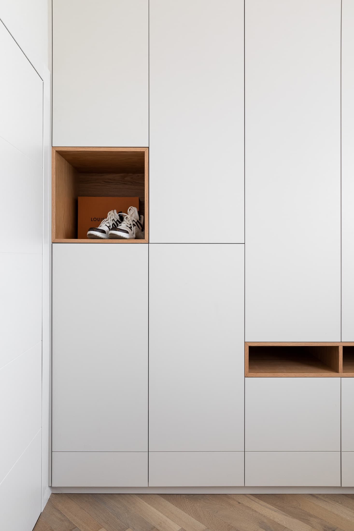 L. Residence — 29