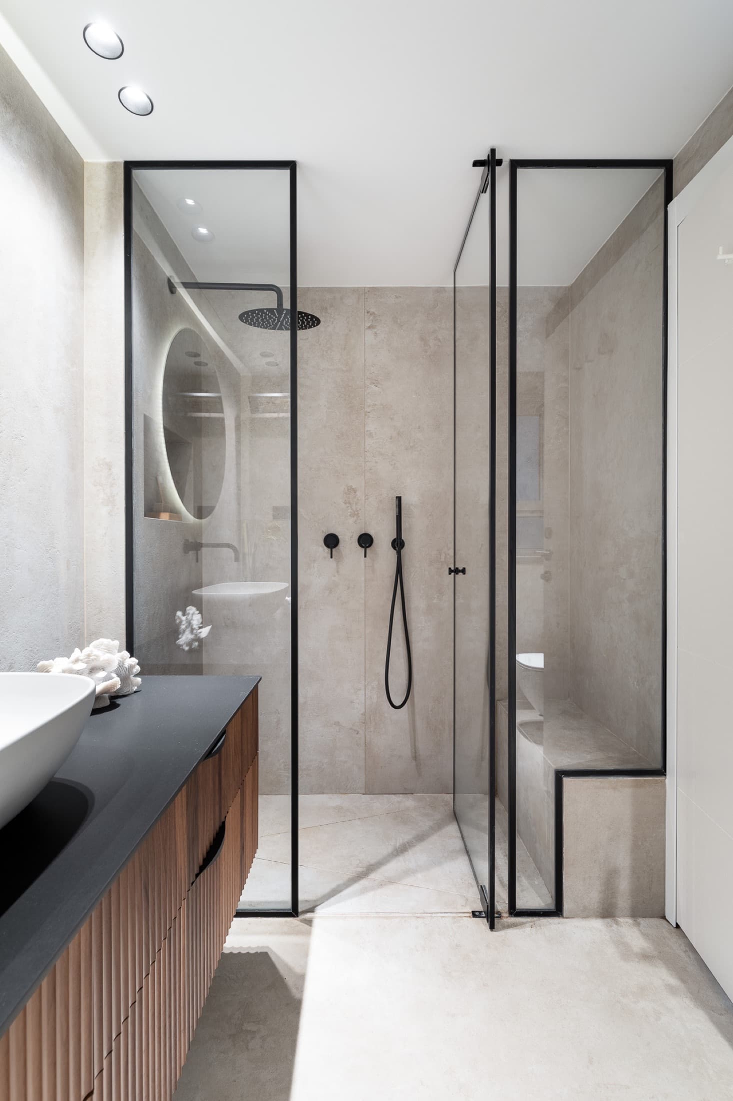L. Residence — 34