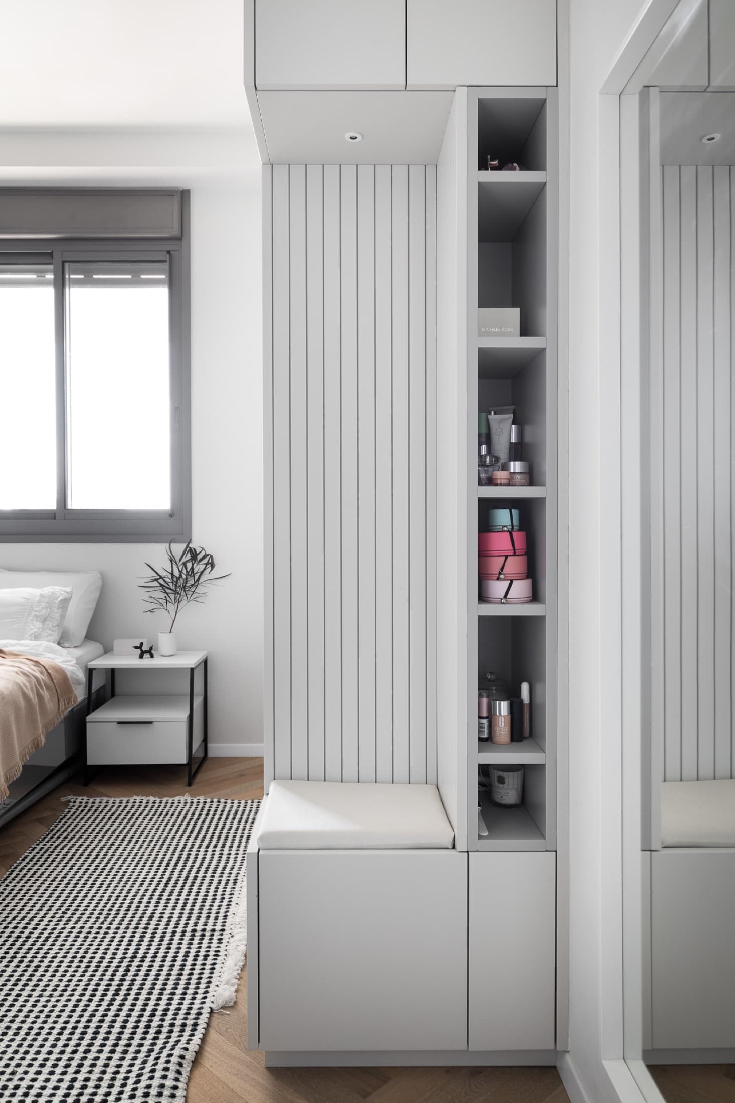 L. Residence — 35