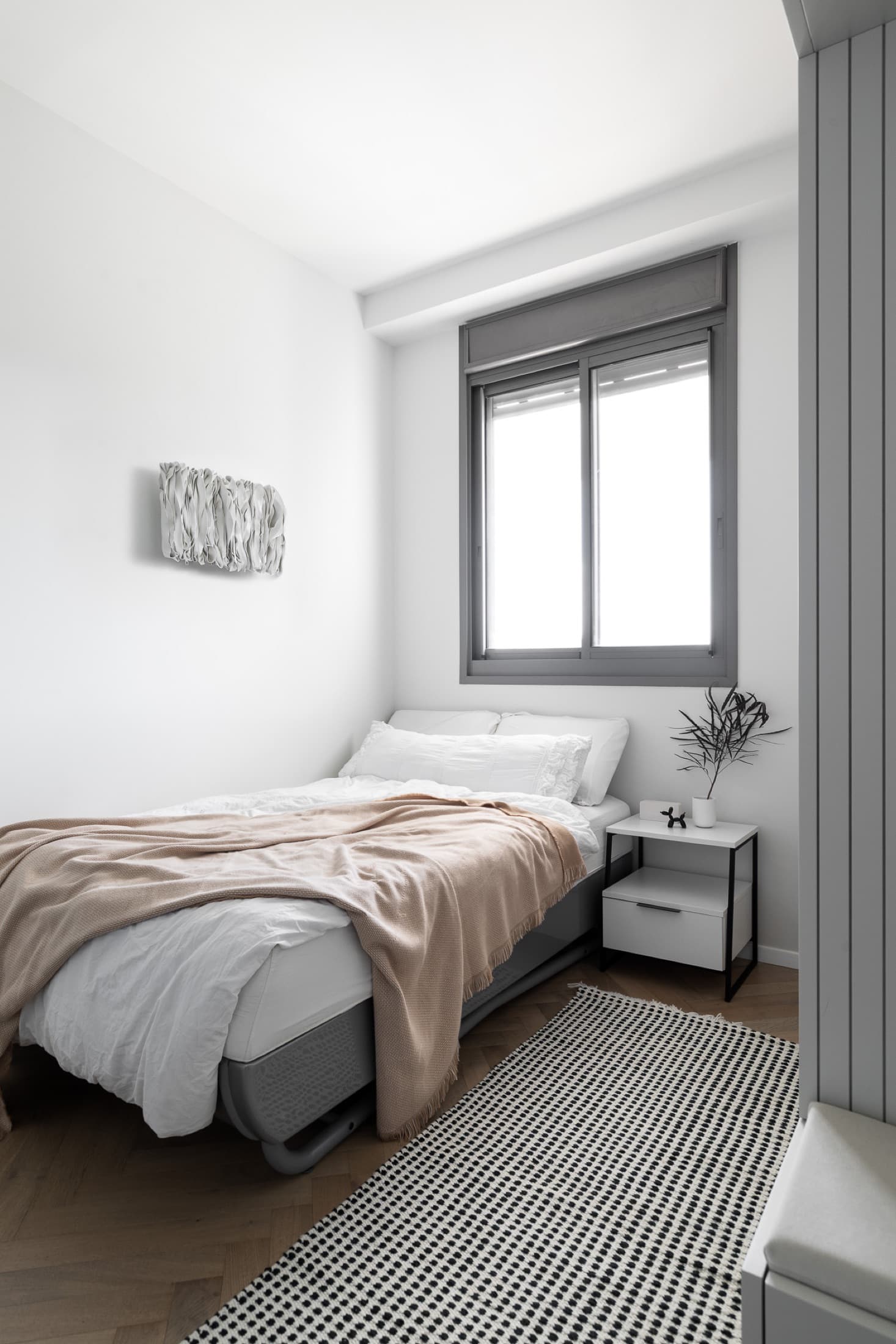 L. Residence — 37