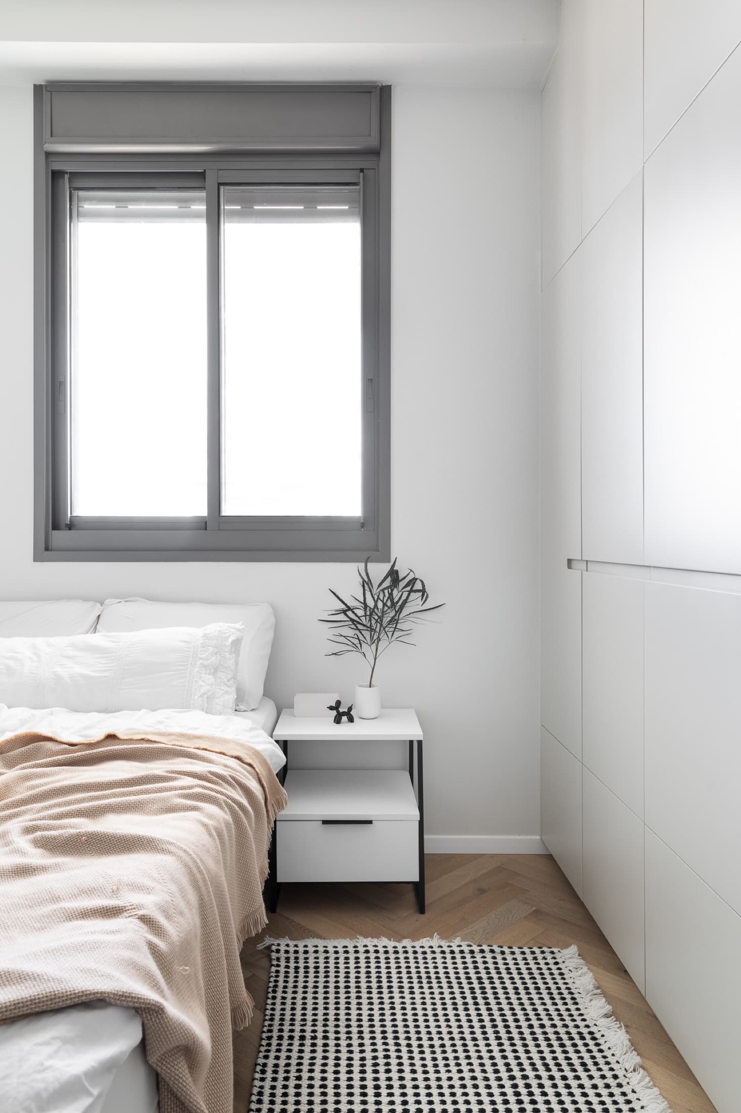 L. Residence — 38