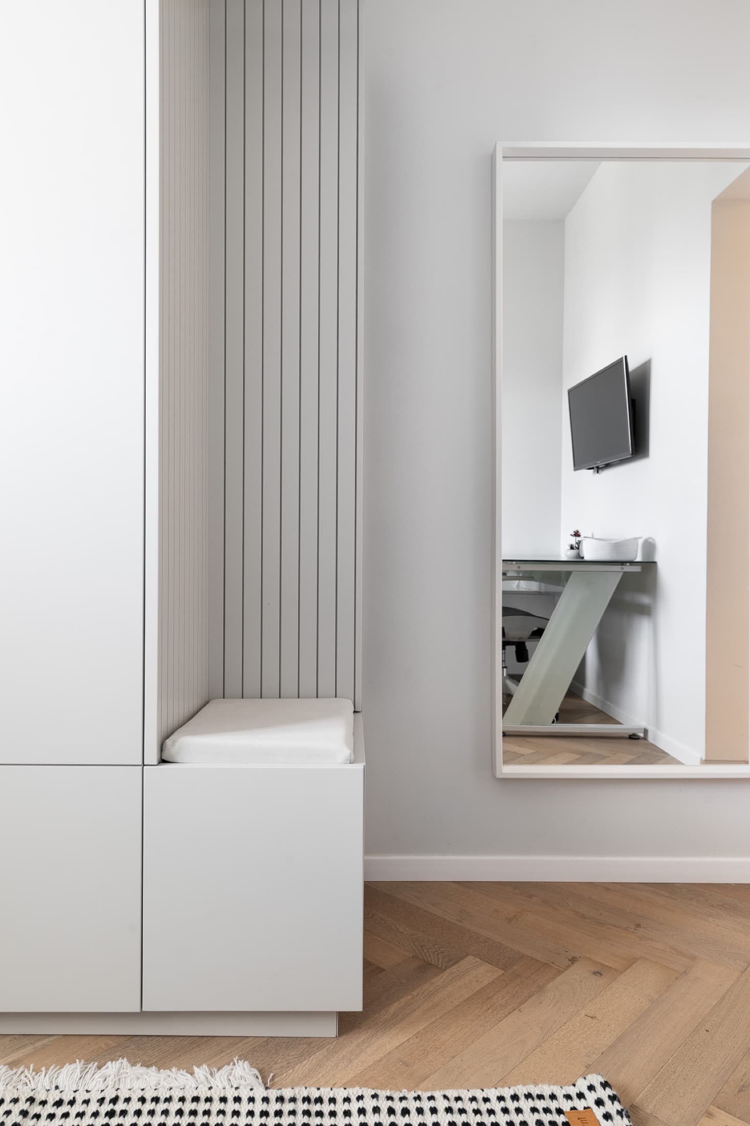 L. Residence — 39