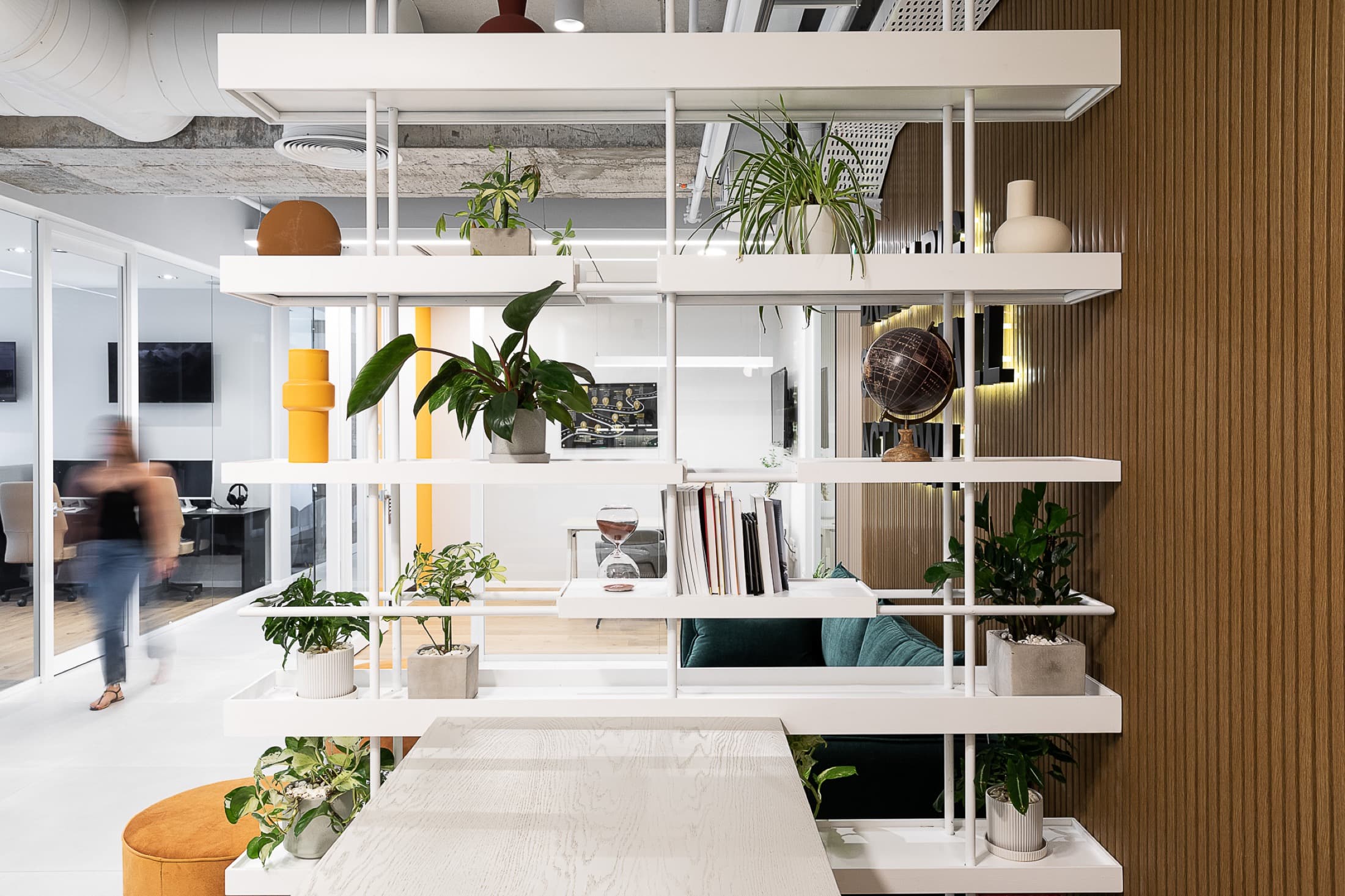 Miami TLV — 10