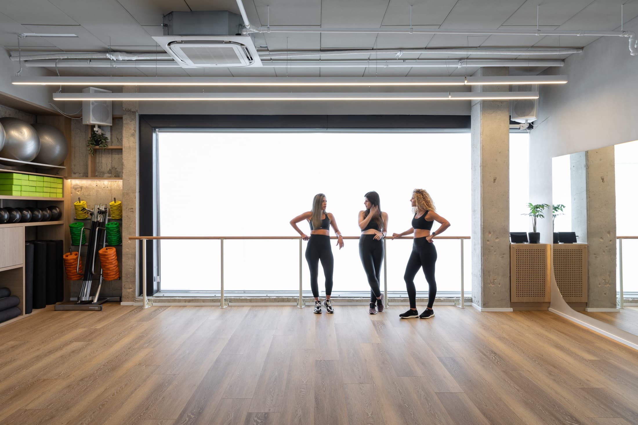 Mofit — 12