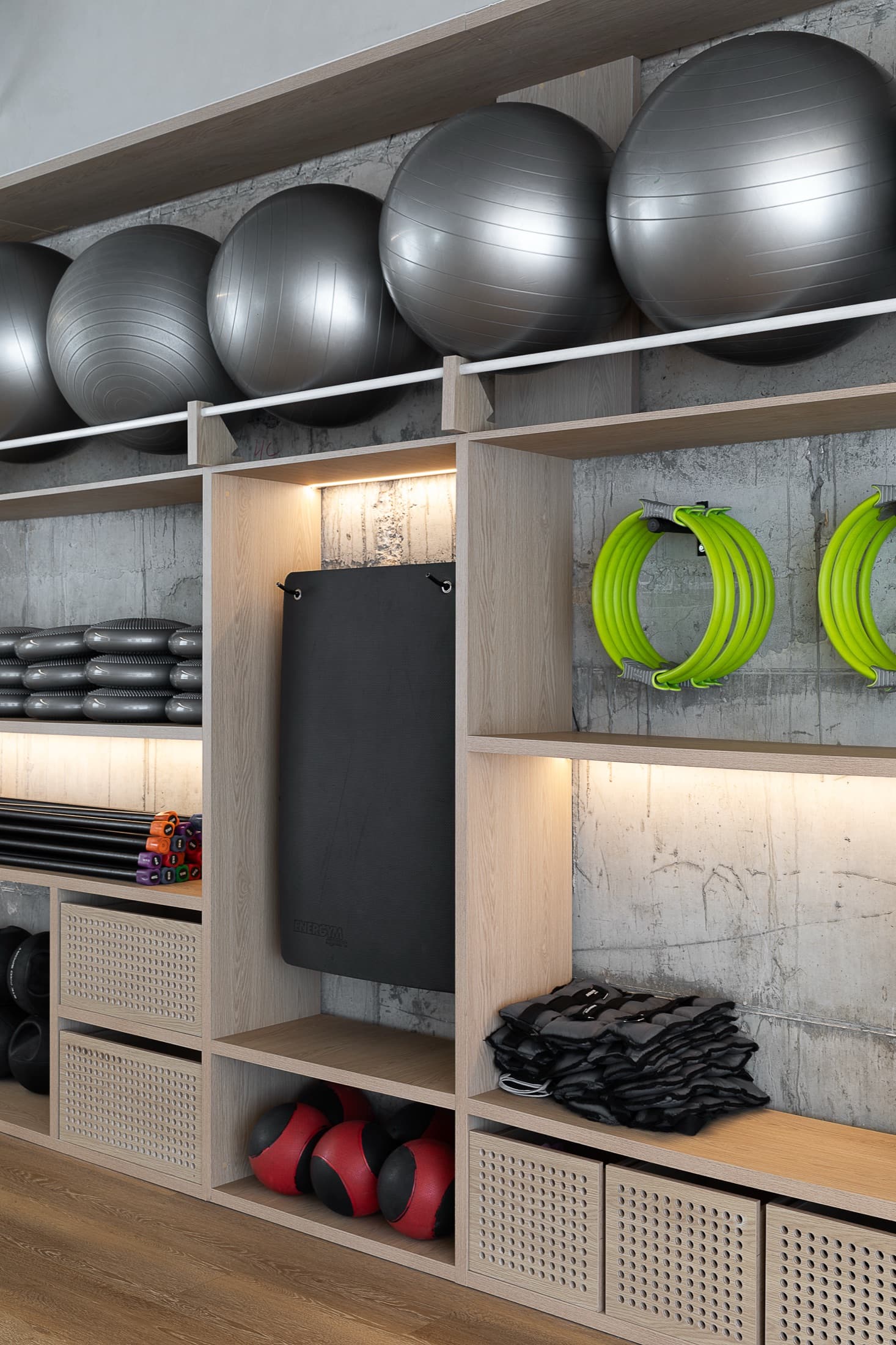 Mofit — 21