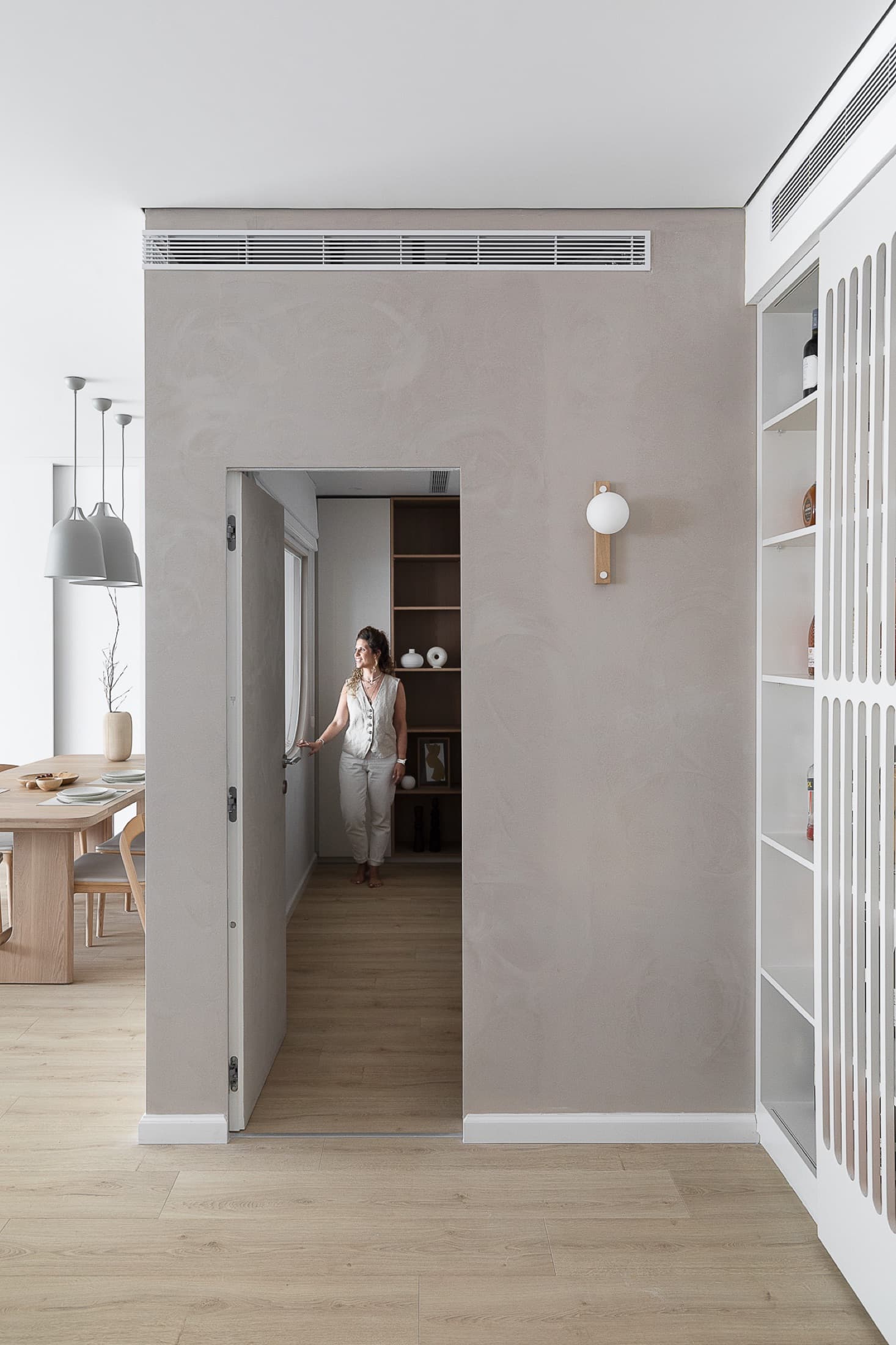 O. Residence — 34