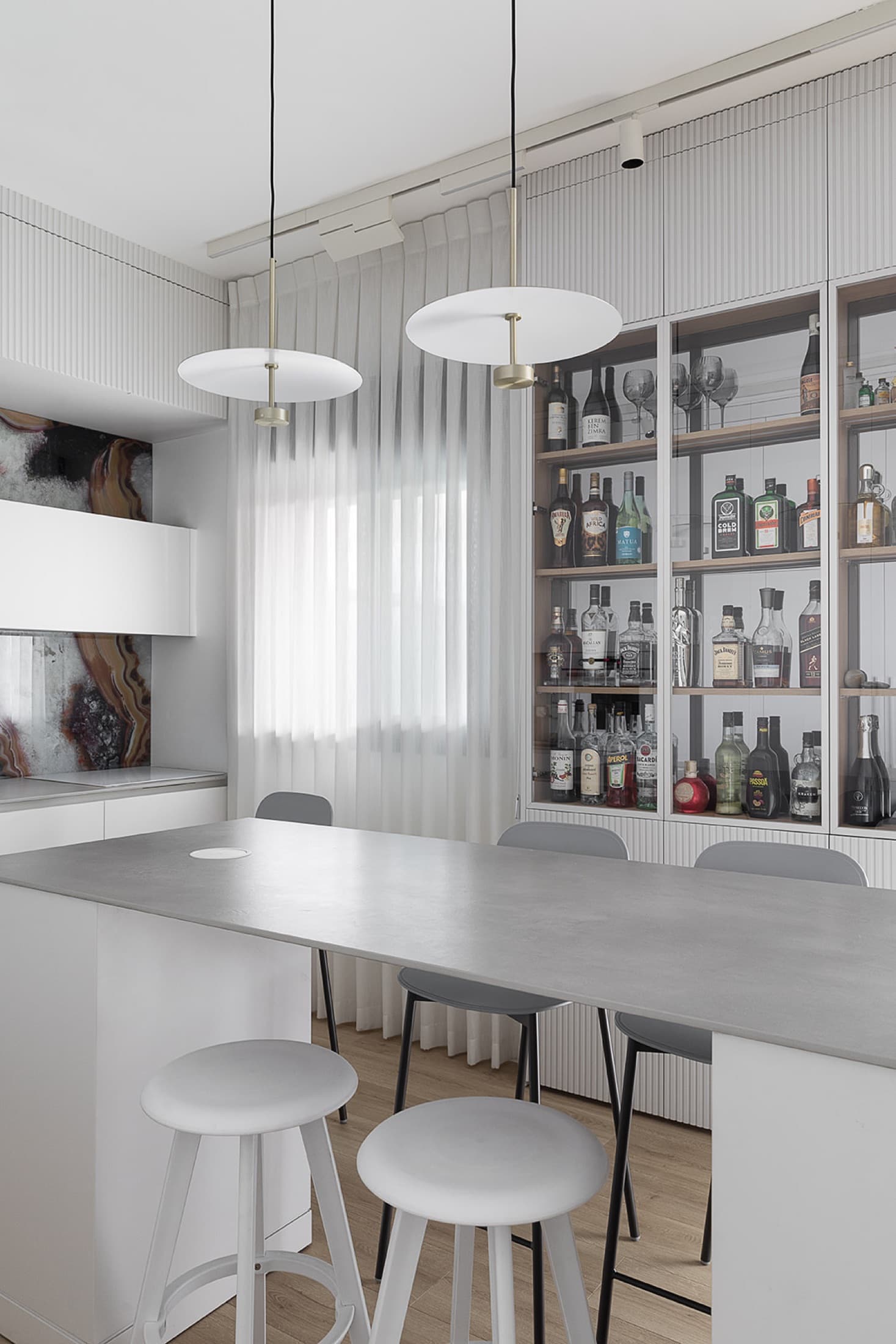 R. Residence — 9