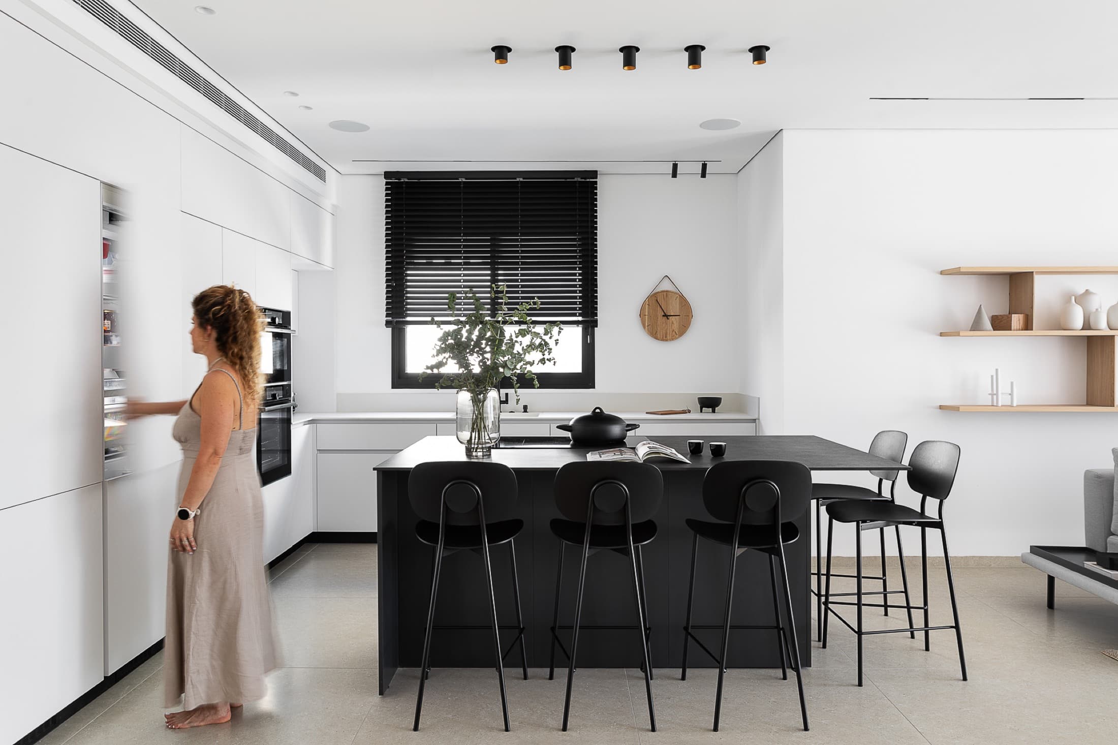 R. Residence — 31